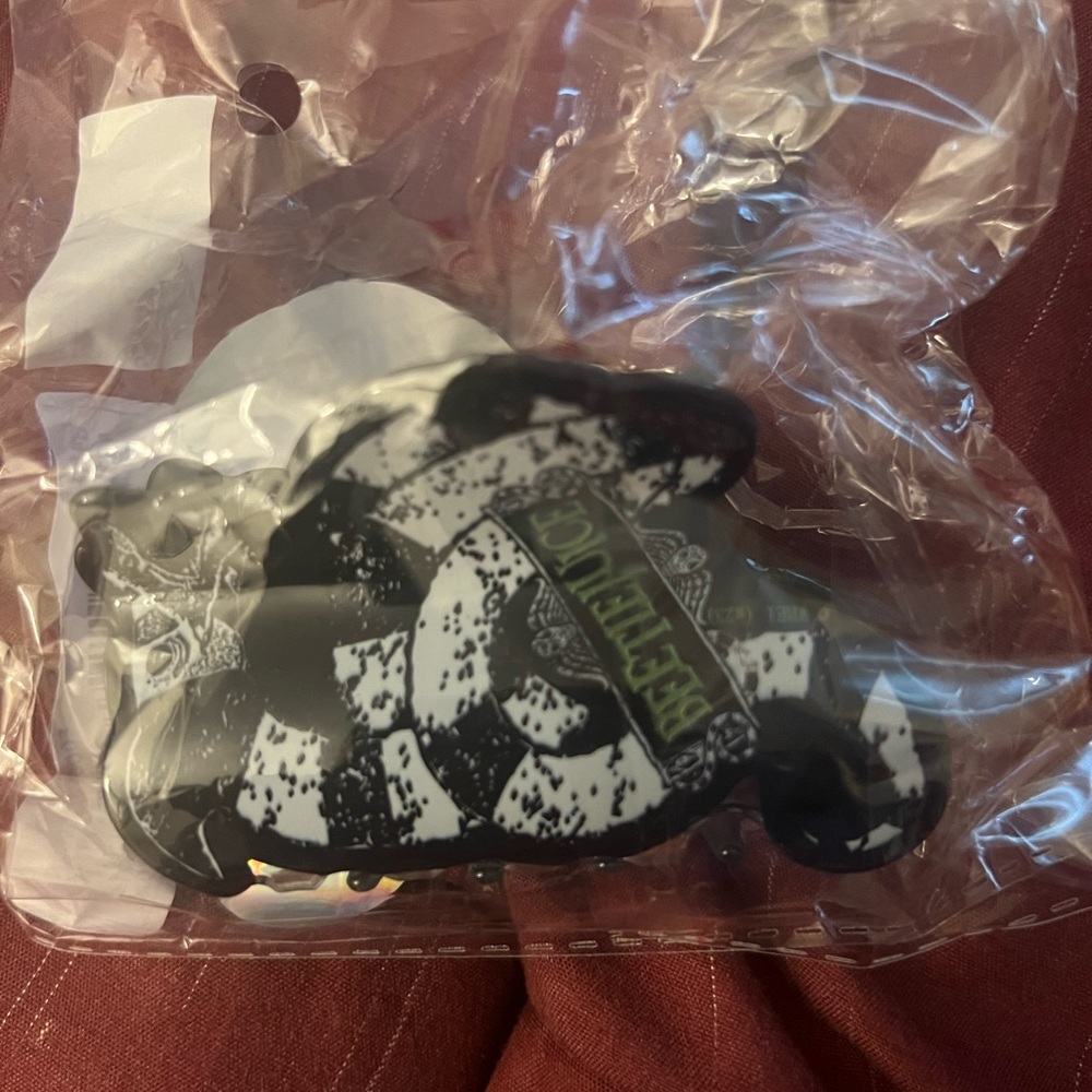 Beetlejuice hair clip